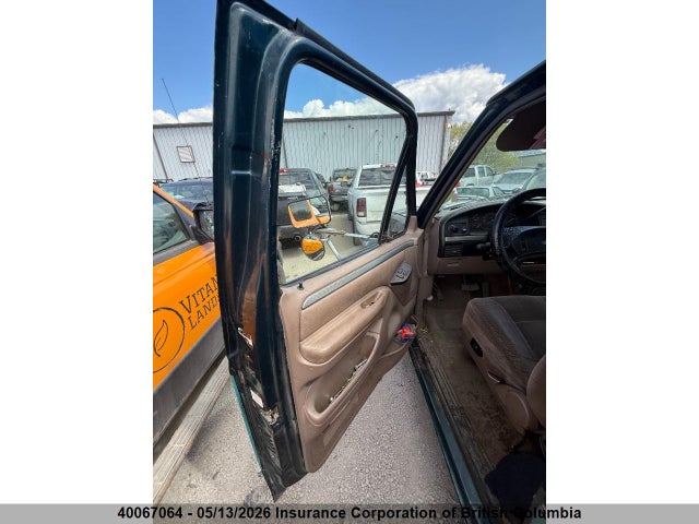 40067064 :رقم المزاد ، 1FTHX25G5RKB26811 vin ، 1994 Ford F250 مزاد بيع