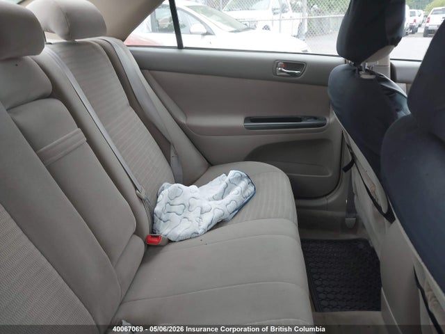2005 Toyota Camry მანქანა იყიდება აუქციონზე, vin: 4T1BE32KX5U521510, აუქციონის ნომერი: 40067069