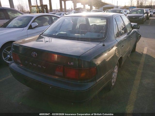 40053947 :رقم المزاد ، 4T1BG17K8TU699551 vin ، 1996 Toyota Camry Le مزاد بيع