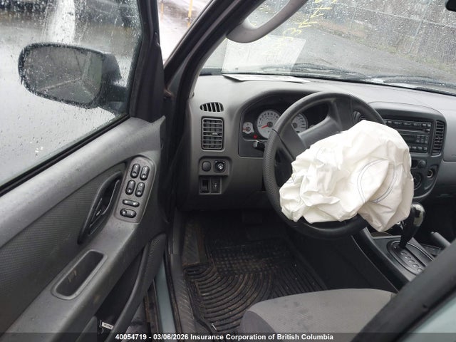 40054719 :رقم المزاد ، 1FMYU02Z75KE46818 vin ، 2005 Ford Escape Xls مزاد بيع