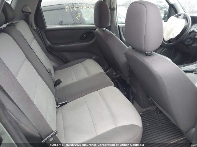 40054719 :رقم المزاد ، 1FMYU02Z75KE46818 vin ، 2005 Ford Escape Xls مزاد بيع