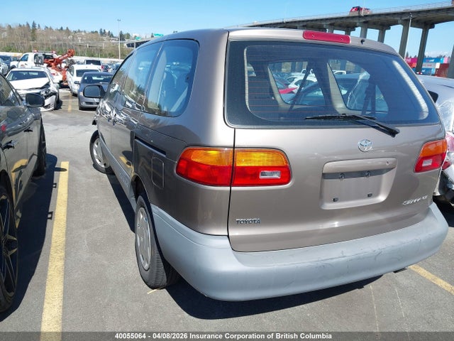 40055064 :رقم المزاد ، 4T3ZF19C0XU170065 vin ، 1999 Toyota Sienna Ce مزاد بيع