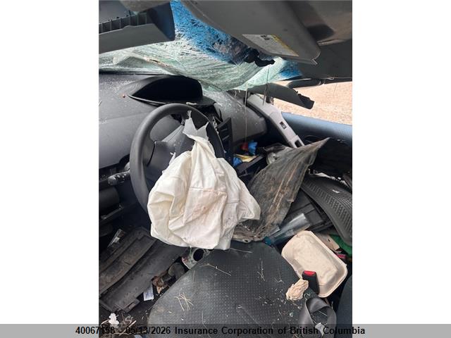 40067158 :رقم المزاد ، JTDKT923865012002 vin ، 2006 Toyota Yaris مزاد بيع