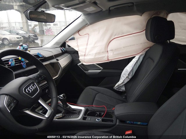 WA1AUCF31R1190257 Audi Q3 Premium 40