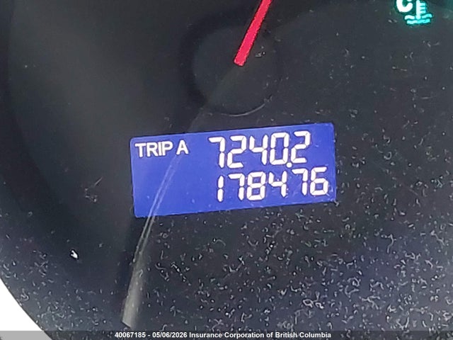 2008 Honda Fit მანქანა იყიდება აუქციონზე, vin: JHMGD38498S813153, აუქციონის ნომერი: 40067185