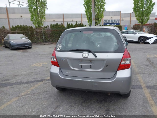 2008 Honda Fit მანქანა იყიდება აუქციონზე, vin: JHMGD38498S813153, აუქციონის ნომერი: 40067185