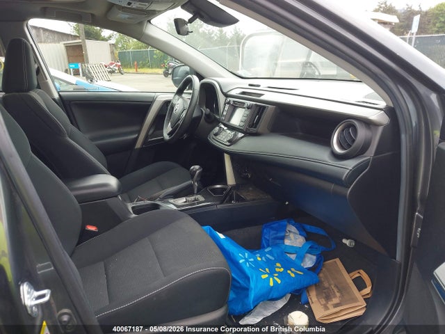 2018 Toyota Rav4 მანქანა იყიდება აუქციონზე, vin: 2T3RFREV7JW712422, აუქციონის ნომერი: 40067187