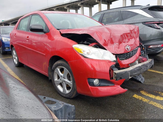 40061549 :رقم المزاد ، 2T1KU4EE8DC023465 vin ، 2013 Toyota Corolla Matrix مزاد بيع