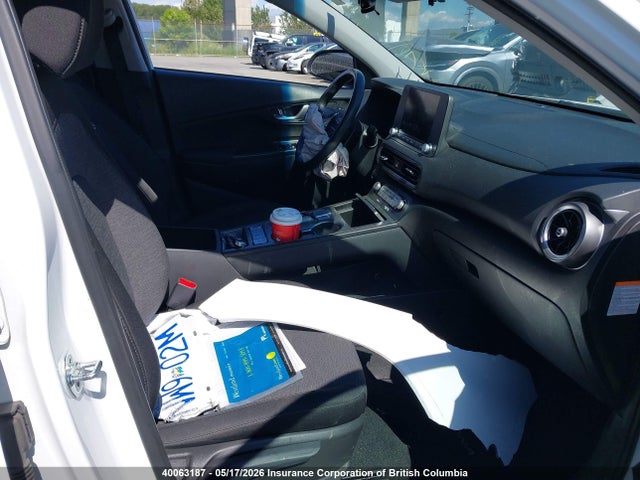 KM8K23AGXNU154033 Hyundai Kona Sel