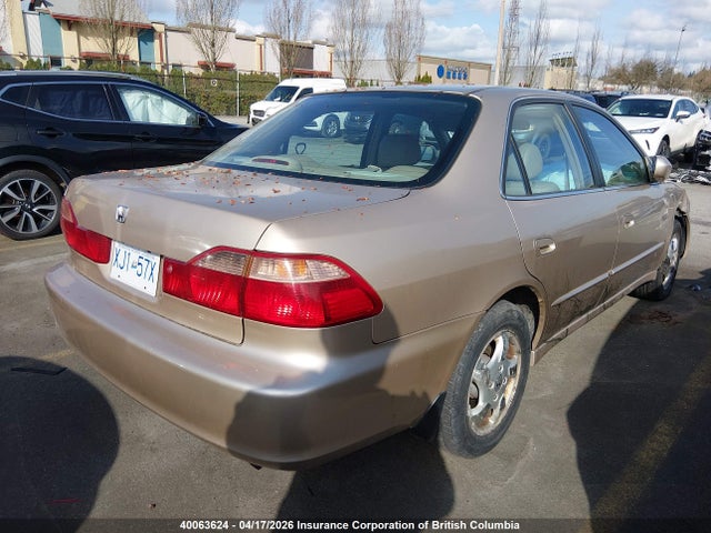 Aukcja sprzedaży 2000 Honda Accord Ex, vin: 1HGCG5663YA814975, numer aukcji: 40063624