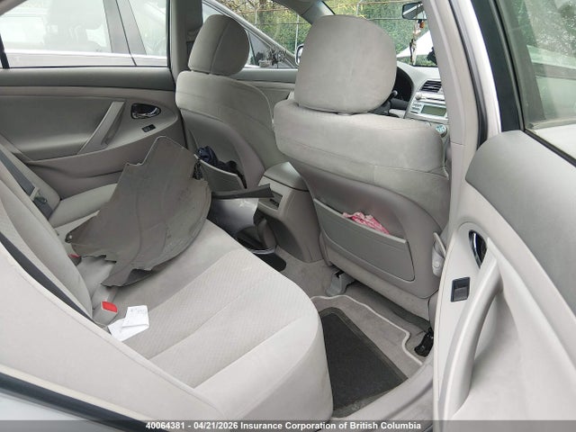 40064381 :رقم المزاد ، 4T1BE46KX7U014352 vin ، 2007 Toyota Camry Ce/le/xle/se مزاد بيع