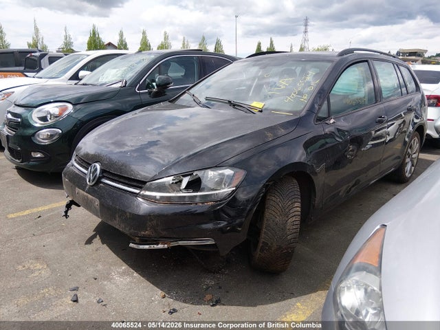 3VW117AU3JM751259 Volkswagen Golf Sportwagen S