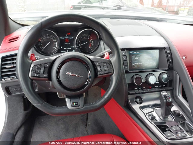 Jaguar F-TYPE R 2017 SAJXJ6DL4HMK35803 Image 23