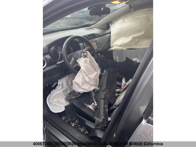 40067244 :رقم المزاد ، 3N1CN8DV8NL855769 vin ، 2022 Nissan Versa مزاد بيع