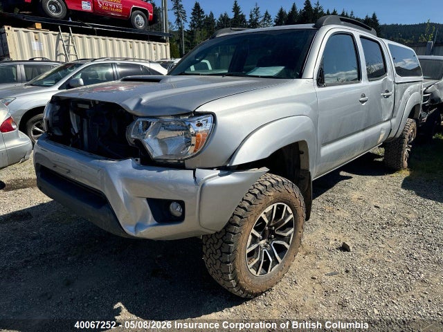 40067252 :رقم المزاد ، 2BGN03302CM041143 vin ، 2015 Toyota Tacoma مزاد بيع