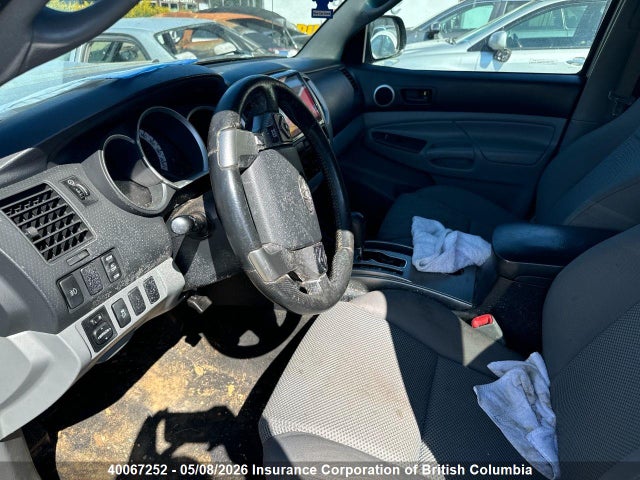 40067252 :رقم المزاد ، 2BGN03302CM041143 vin ، 2015 Toyota Tacoma مزاد بيع
