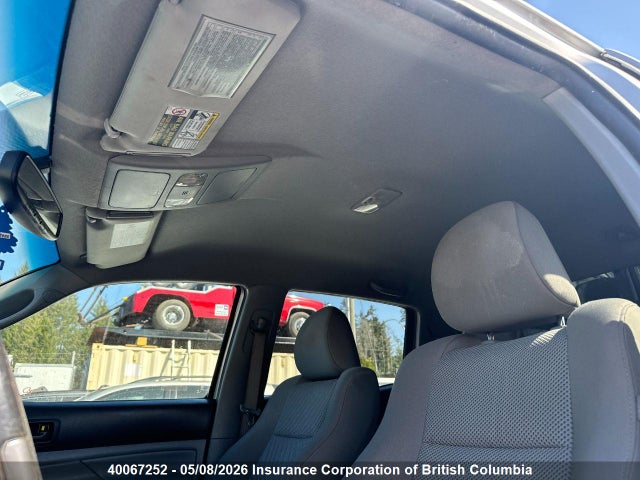40067252 :رقم المزاد ، 2BGN03302CM041143 vin ، 2015 Toyota Tacoma مزاد بيع