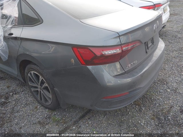 2023 Volkswagen Jetta Comfortline მანქანა იყიდება აუქციონზე, vin: 3VWSM7BU5PM039015, აუქციონის ნომერი: 40049059