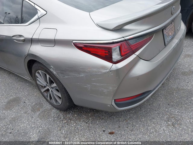 Продажа на аукционе авто 2021 Lexus Es 300h 300h, vin: 58AB21B13MU012936, номер лота: 40054801