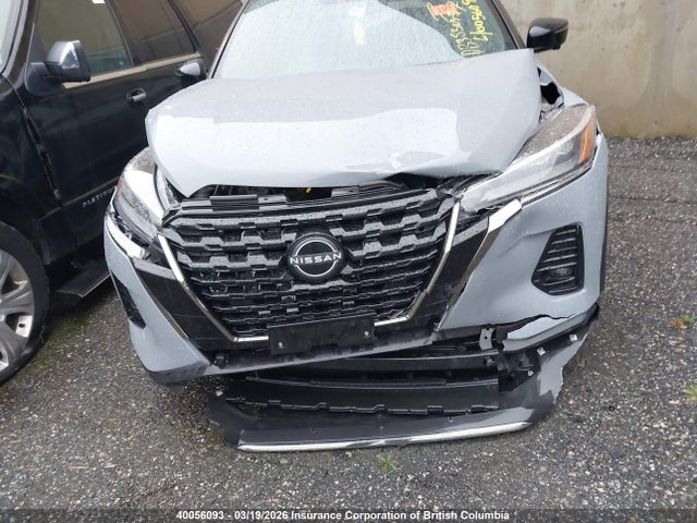 3N1CP5DV6PL550797 Nissan KICKS SR