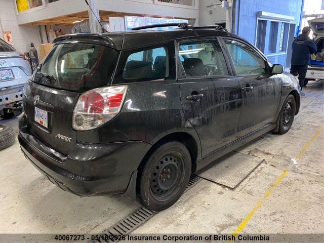 40067273 :رقم المزاد ، 2T1KR32E75C851279 vin ، 2005 Toyota Matrix Xr مزاد بيع