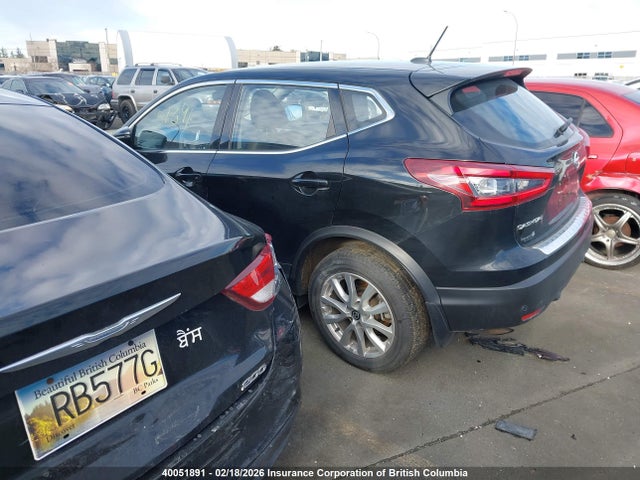 JN1BJ1AVXMW322088 Nissan Rogue Sport S