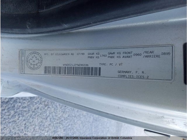 Продажа на аукционе авто 2000 Volkswagen Golf, vin: WVWDE21J2YW246336, номер лота: 40067286