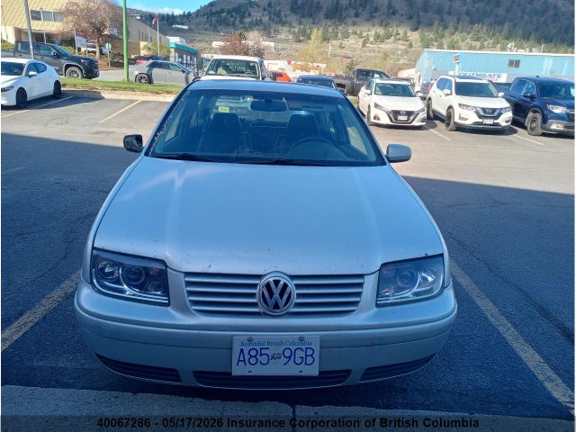 Продажа на аукционе авто 2000 Volkswagen Golf, vin: WVWDE21J2YW246336, номер лота: 40067286