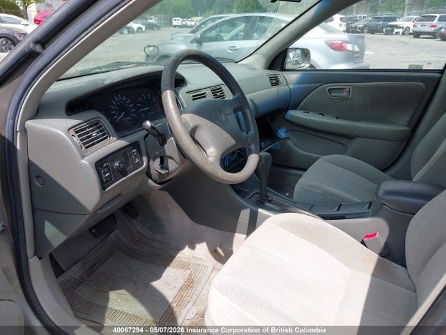40067294 :رقم المزاد ، JT2BF22K0Y0266379 vin ، 2000 Toyota Camry مزاد بيع