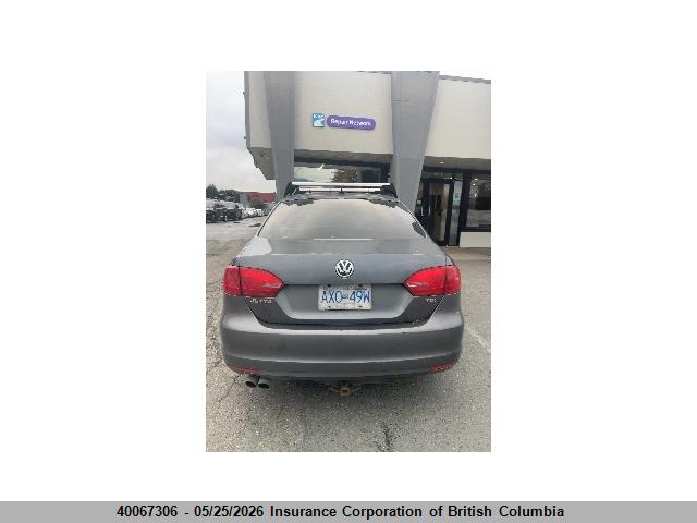 Продажа на аукционе авто 2011 Volkswagen Jetta, vin: 3VWDL7AJ8BM057729, номер лота: 40067306