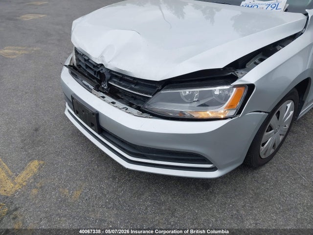 3VW267AJ8GM311428 Volkswagen Jetta