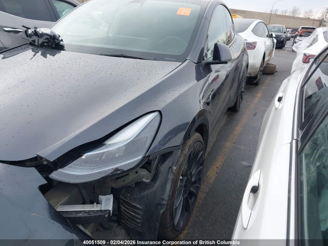 7SAYGDEF9NF519076 Tesla Model Y Performance