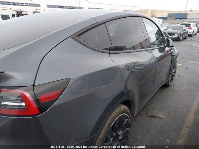 7SAYGDEF9NF519076 Tesla Model Y Performance