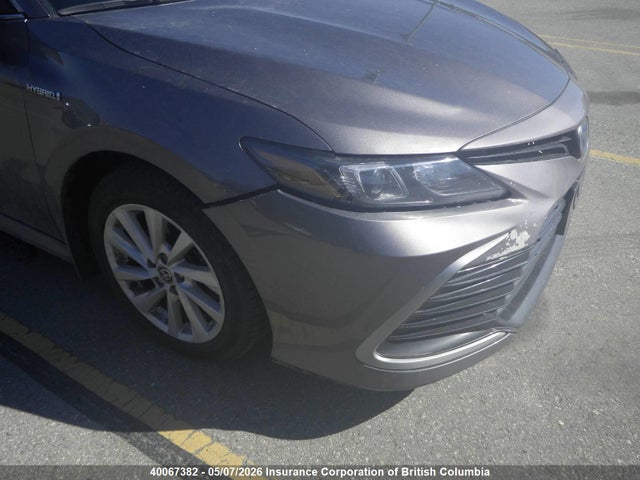 40067382 :رقم المزاد ، 4T1C31AKXMU558345 vin ، 2021 Toyota Camry مزاد بيع