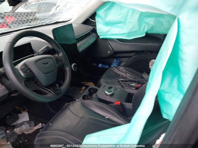 Продажа на аукционе авто 2022 Ford Mustang Mach-e Premium, vin: 3FMTK3SS8NMA07544, номер лота: 40053007