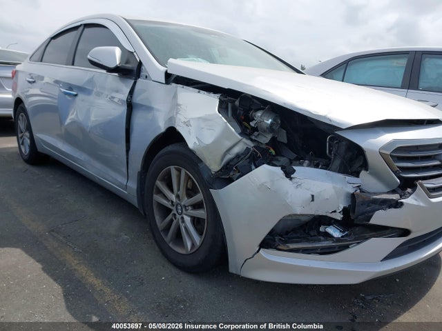 2015 Hyundai Sonata Se მანქანა იყიდება აუქციონზე, vin: 5NPE24AF5FH227738, აუქციონის ნომერი: 40053697