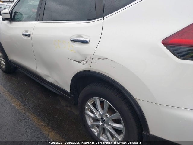 2019 Nissan Rogue S/sl/sv მანქანა იყიდება აუქციონზე, vin: 5N1AT2MT2KC834070, აუქციონის ნომერი: 40055592