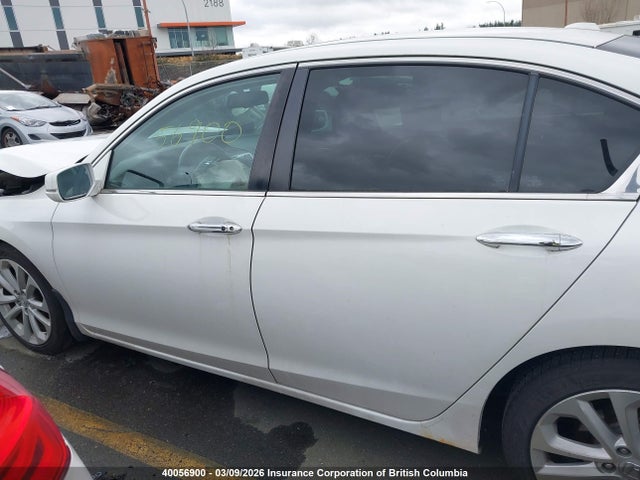 Продаж на аукціоні авто 2015 Honda Accord Touring, vin: 1HGCR2F92FA808200, номер лоту: 40056900
