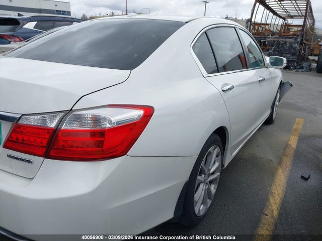 Продаж на аукціоні авто 2015 Honda Accord Touring, vin: 1HGCR2F92FA808200, номер лоту: 40056900