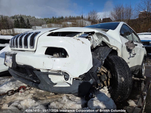 1C4PJLAB0HW640067 Jeep Cherokee Sport