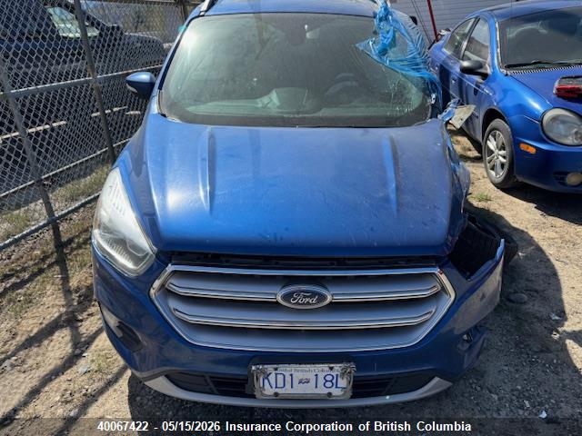1FMCU9J95HUB11114 Ford Escape Titanium