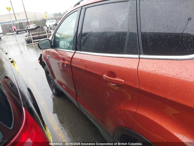1FMCU9H90KUB36015 Ford ESCAPE SEL