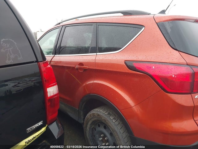 1FMCU9H90KUB36015 Ford ESCAPE SEL