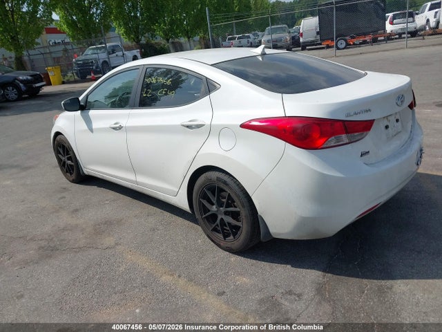 2013 Hyundai Elantra Gl მანქანა იყიდება აუქციონზე, vin: 5NPDH4AE1DH454147, აუქციონის ნომერი: 40067456