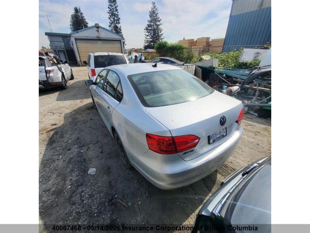 2013 Volkswagen Jetta მანქანა იყიდება აუქციონზე, vin: 3VWLL7AJ5DM367836, აუქციონის ნომერი: 40067468