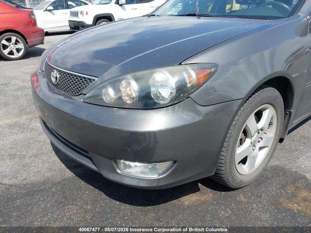 40067477 :رقم المزاد ، 4T1BE32K16U709513 vin ، 2006 Toyota Camry مزاد بيع
