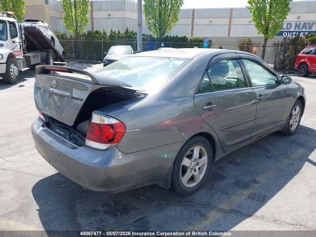 40067477 :رقم المزاد ، 4T1BE32K16U709513 vin ، 2006 Toyota Camry مزاد بيع