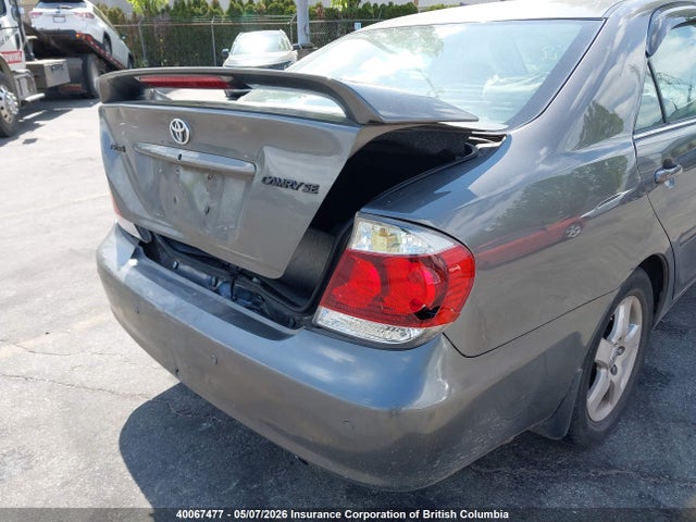 40067477 :رقم المزاد ، 4T1BE32K16U709513 vin ، 2006 Toyota Camry مزاد بيع