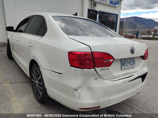 40067485 :رقم المزاد ، 3VWLL7AJ1DM374041 vin ، 2013 Volkswagen Jetta مزاد بيع