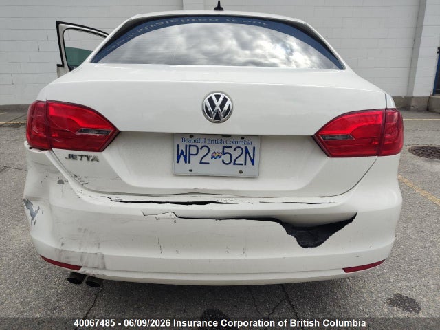 40067485 :رقم المزاد ، 3VWLL7AJ1DM374041 vin ، 2013 Volkswagen Jetta مزاد بيع